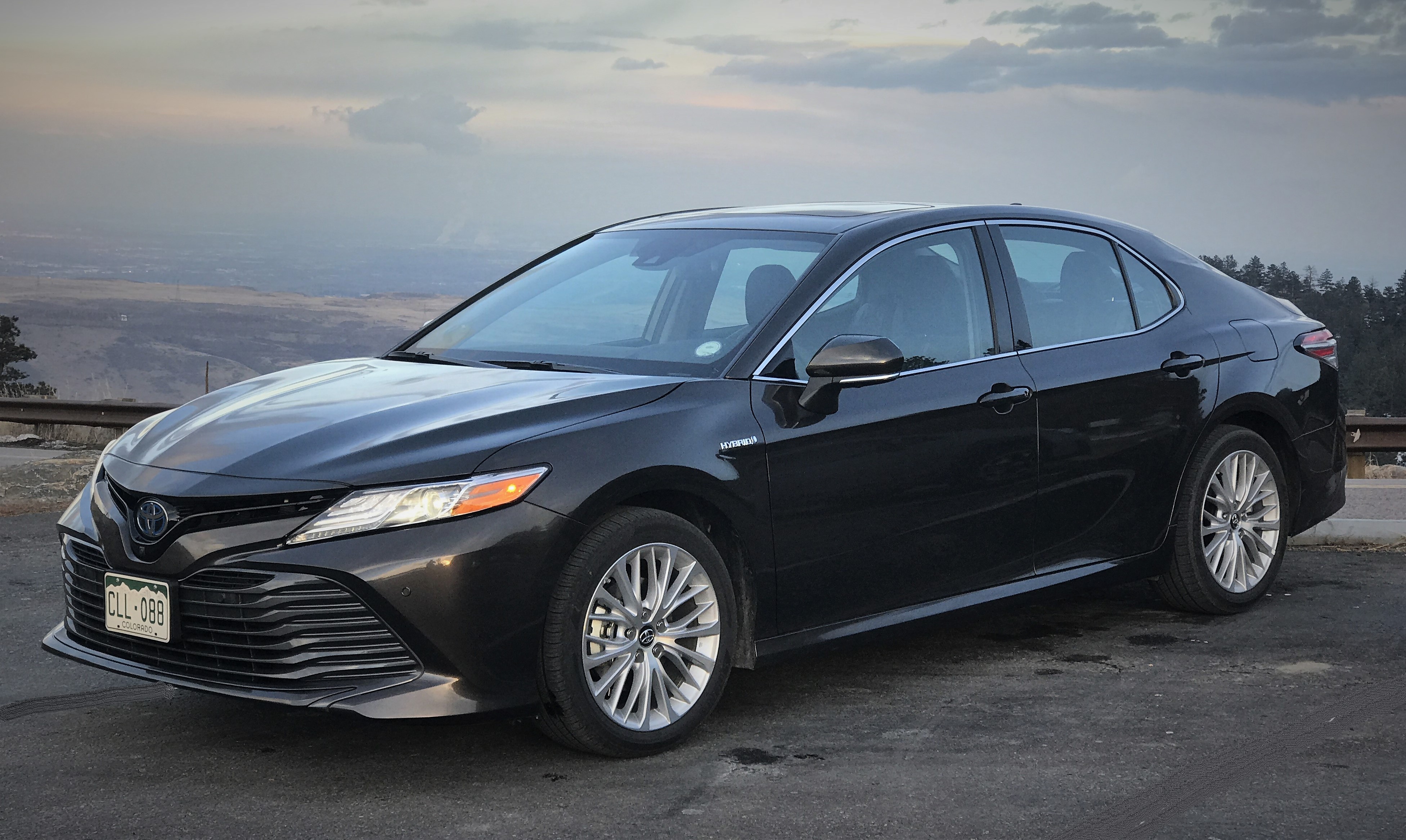 Toyota Camry XLE 2019