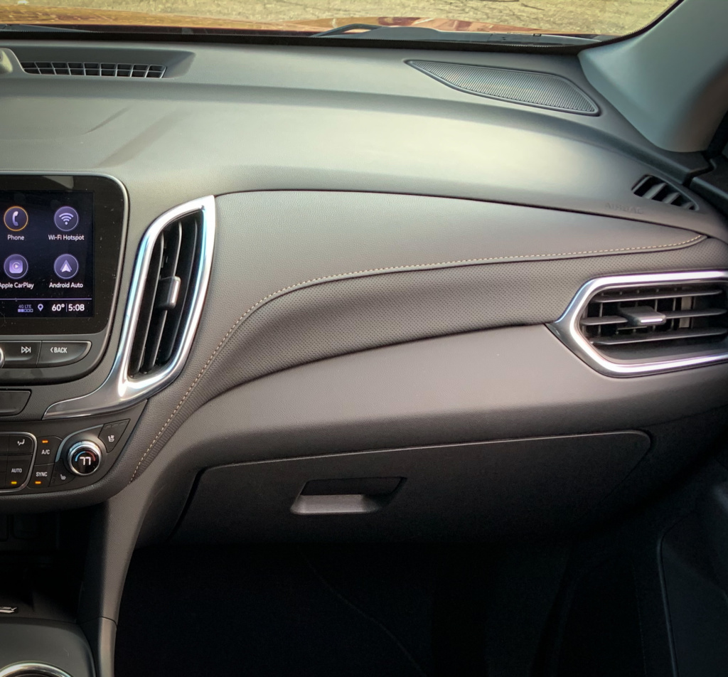 Chevrolet Equinox Dash panel