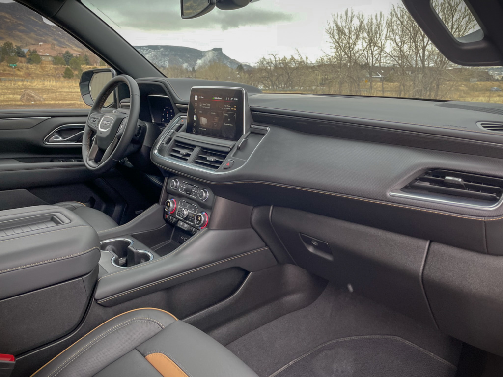 GMC Yukon AT4